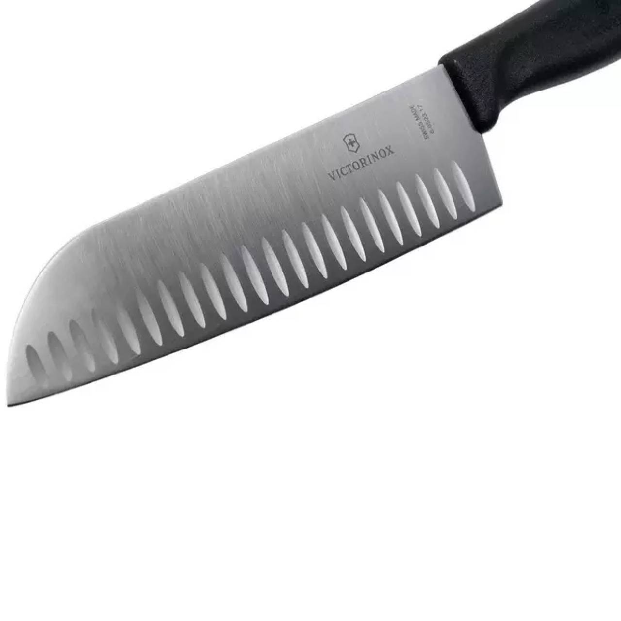 Victorinox Santoku Swiss Classic с алвеоли (черен) 17см